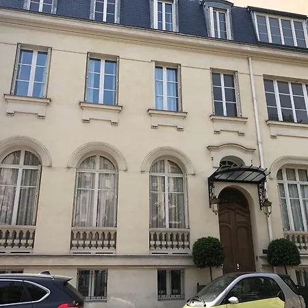 Apartament Superbe Tour Eiffel Paryż