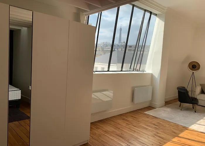 Superbe Tour Eiffel Paris